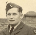 Sgt. – plukovník Šlouf Karel *21. 09. 1917 – †11. 04. 1980, RAF 787524 312. čs. peruť
